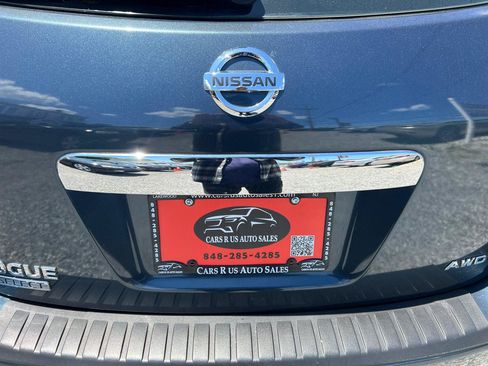 Used 2015 Nissan Rogue S w/ Convenience Package AWD/4WD image 40