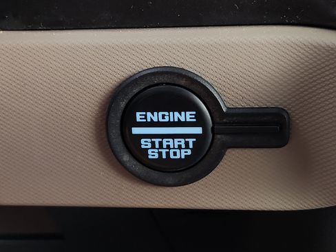 Used 2023 Ford Bronco Wildtrak AWD/4WD image 23