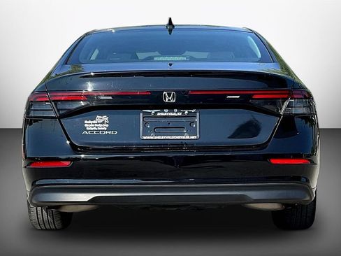 Used 2024 Honda Accord EX image 5