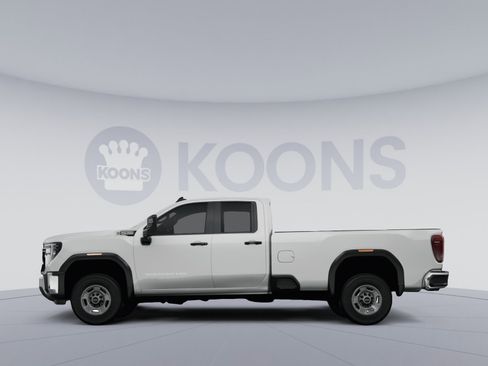 Used 2024 GMC Sierra 2500 Pro w/ Convenience Package AWD/4WD image 2