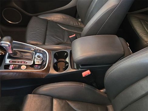 Used 2015 Audi Q5 2.0T Premium Plus w/ Technology Package image 21