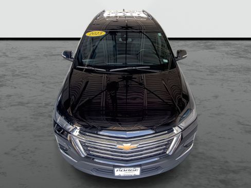 Used 2023 Chevrolet Traverse LT image 6