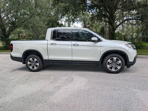 Used 2019 Honda Ridgeline RTL-E image 10