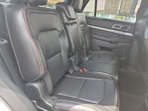 Used 2017 Ford Explorer Sport AWD/4WD image 25