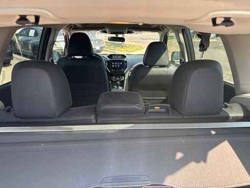Certified 2023 Subaru Forester Limited AWD/4WD image 9