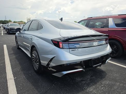 Used 2024 Hyundai Sonata SEL FWD image 11