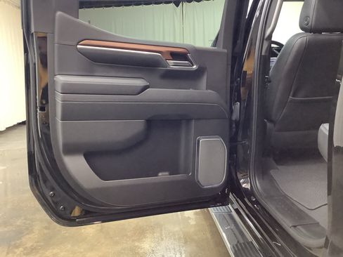 Used 2023 GMC Sierra 1500 Denali w/ Technology Package image 14