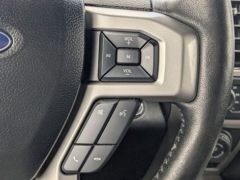 Used 2018 Ford F150 Lariat w/ Equipment Group 502A Luxury AWD/4WD image 29