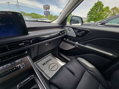 Used 2025 Lincoln Aviator Reserve w/ Equipment Group 201A AWD/4WD image 12