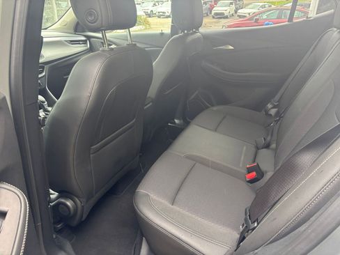 Used 2025 Buick Encore GX Preferred FWD image 37