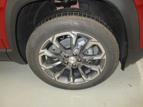 New 2026 GMC Terrain Elevation w/ Elevation Premium Package AWD/4WD image 4
