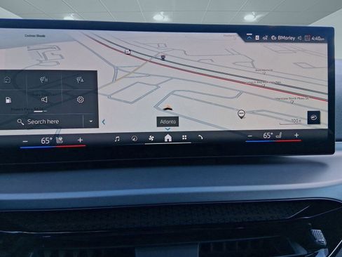 Used 2025 BMW 230i Coupe w/ Convenience Package image 24