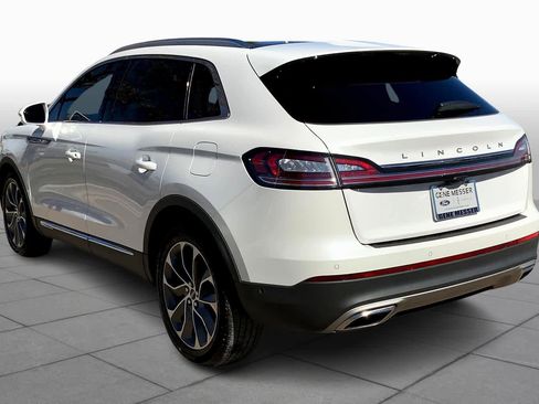 Used 2022 Lincoln Nautilus Reserve FWD image 12
