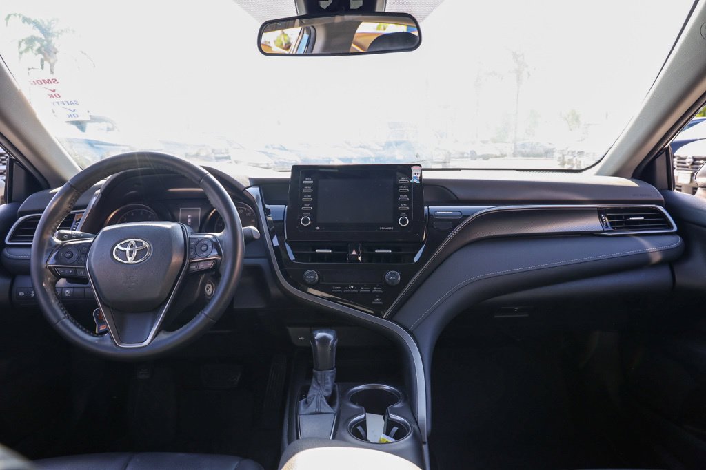 Used 2021 Toyota Camry SE FWD image 22