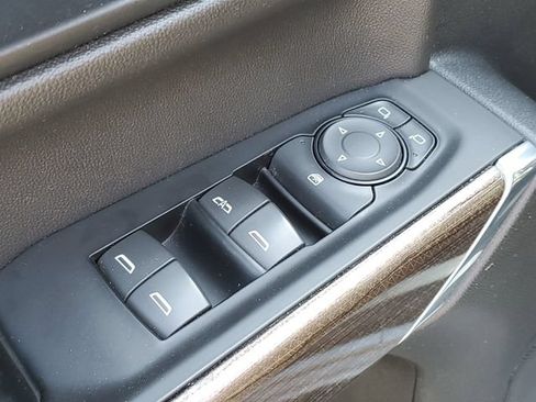 Used 2019 Chevrolet Silverado 1500 RST AWD/4WD image 20