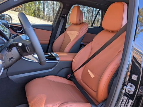 New 2026 Mercedes-Benz GLC 300 300 image 16