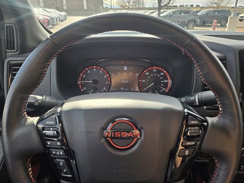 Used 2024 Nissan Frontier PRO-4X w/ Technology Package image 13