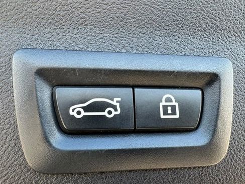 Used 2019 BMW X4 xDrive30i AWD/4WD image 9