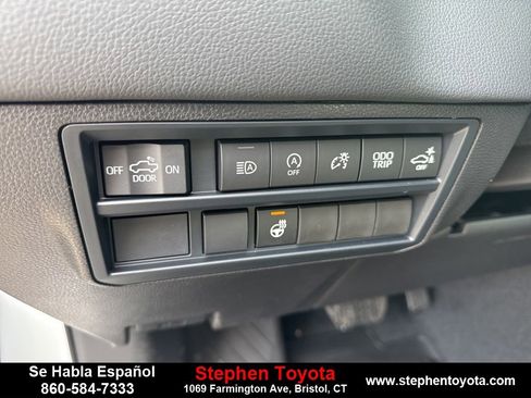 New 2026 Toyota Tundra Limited AWD/4WD image 14