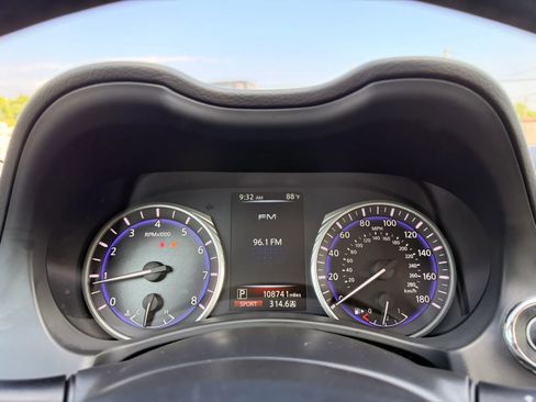 Used 2017 INFINITI Q50 2.0t w/ Moonroof Package AWD/4WD image 21