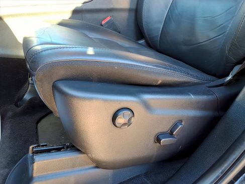 Used 2019 Jeep Grand Cherokee Limited image 14