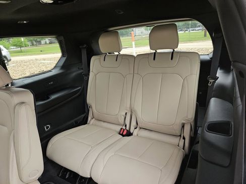 New 2026 Jeep Grand Cherokee L Limited RWD image 34