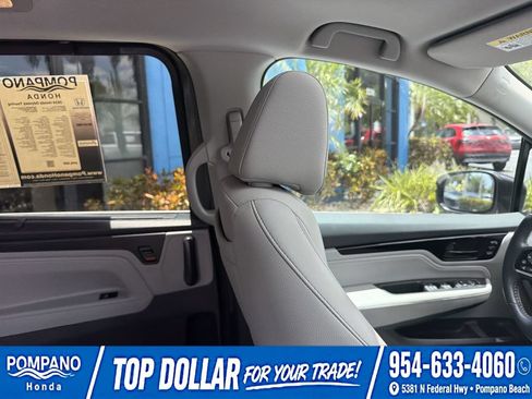Used 2024 Honda Odyssey Touring image 19