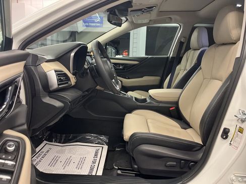 Certified 2025 Subaru Outback Limited image 15