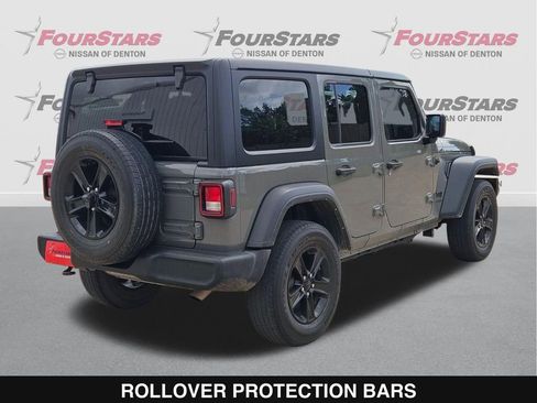 Used 2022 Jeep Wrangler Unlimited Sport AWD/4WD image 4