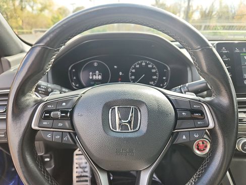 Used 2022 Honda Accord Sport image 18