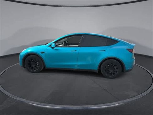 Used 2021 Tesla Model Y Long Range image 5