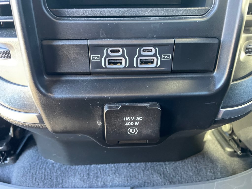 Used 2025 RAM 1500 Big Horn AWD/4WD image 35
