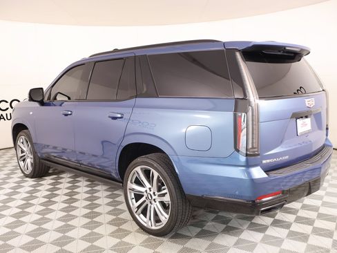 Used 2025 Cadillac Escalade Sport w/ Touring Package AWD/4WD image 23