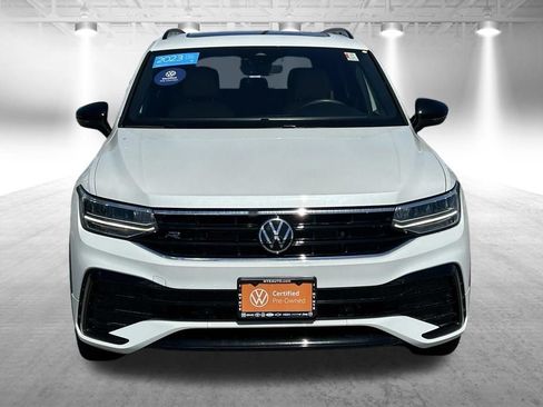 Used 2023 Volkswagen Tiguan SE R-Line AWD/4WD image 10