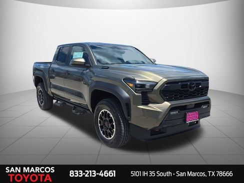 New 2026 Toyota Tacoma TRD Off-Road AWD/4WD image 3