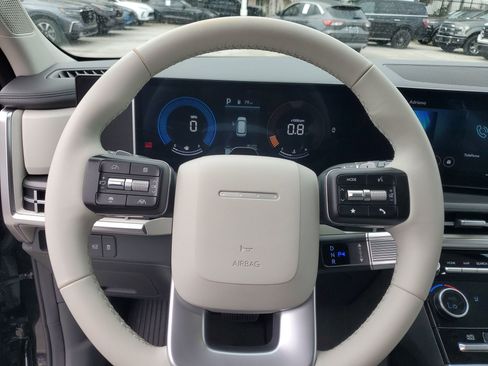 Used 2025 Hyundai Santa Fe SEL image 22