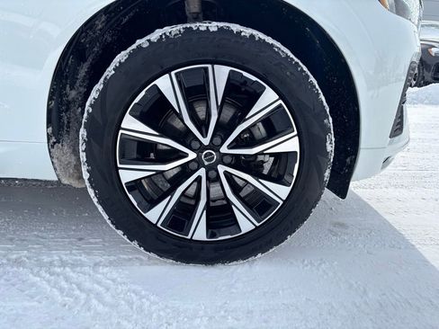 Certified 2023 Volvo XC60 B5 Core w/ Climate Package image 30