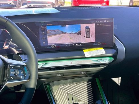 New 2025 BMW X3 xDrive30i w/ Premium Package image 6