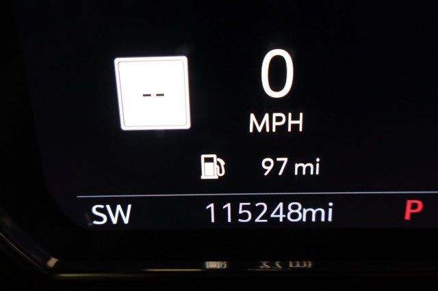 Used 2021 GMC Sierra 1500 AT4 w/ AT4 Premium Package AWD/4WD image 46