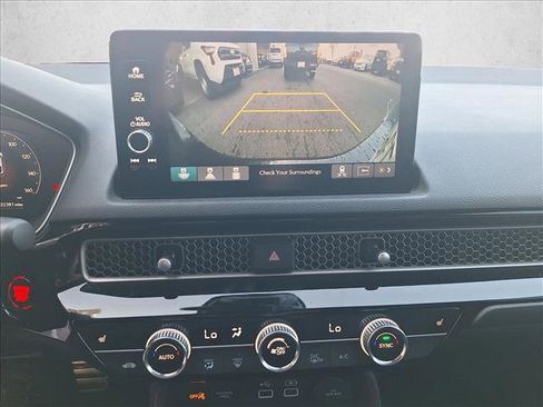 Used 2024 Honda Civic Sport Touring image 12