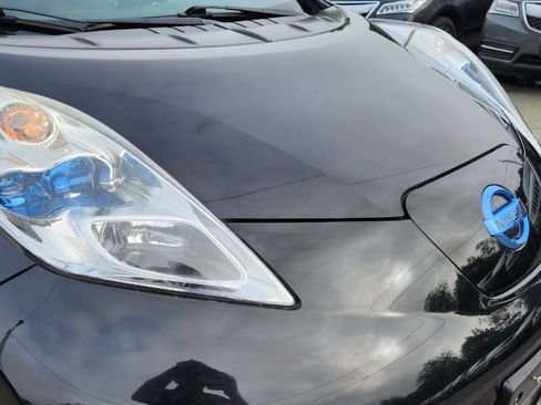 Used 2013 Nissan Leaf SL FWD image 21