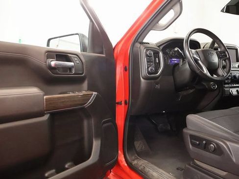 Used 2022 Chevrolet Silverado 1500 RST AWD/4WD image 8