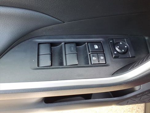 Used 2024 Toyota RAV4 LE image 26