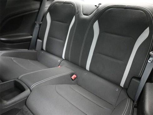 Used 2018 Chevrolet Camaro LT w/ Technology Package image 14
