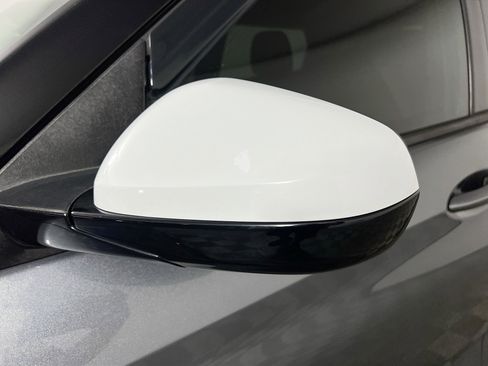 Used 2021 Chevrolet TrailBlazer ACTIV w/ Convenience Package image 13