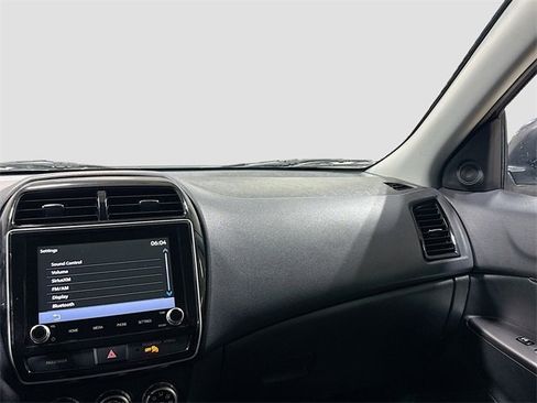 Used 2021 Mitsubishi Outlander Sport SE image 23