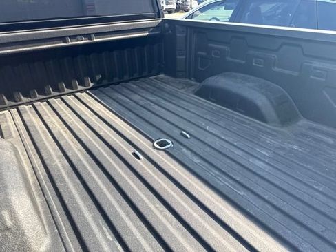 Used 2024 Chevrolet Silverado 2500 Custom w/ Custom Value Package AWD/4WD image 9
