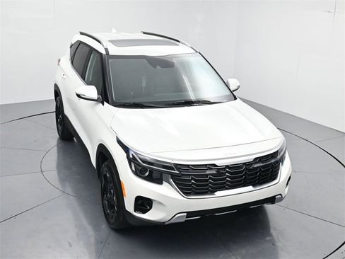 New 2026 Kia Seltos EX image 42