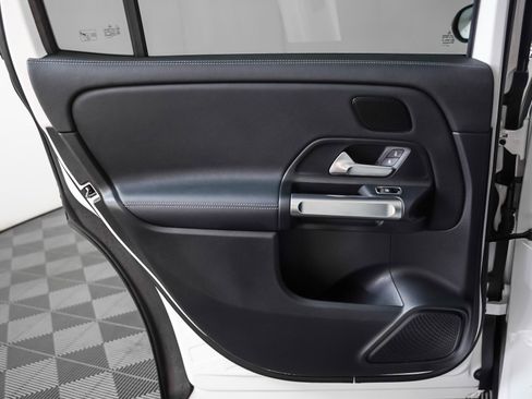 Certified 2023 Mercedes-Benz EQB 300 4MATIC image 25