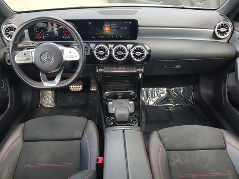 Used 2021 Mercedes-Benz A 220 image 15